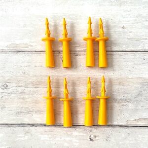 Tupperware Corn Holders Golden Yellow Color Set of 8 Family Bundle NEW